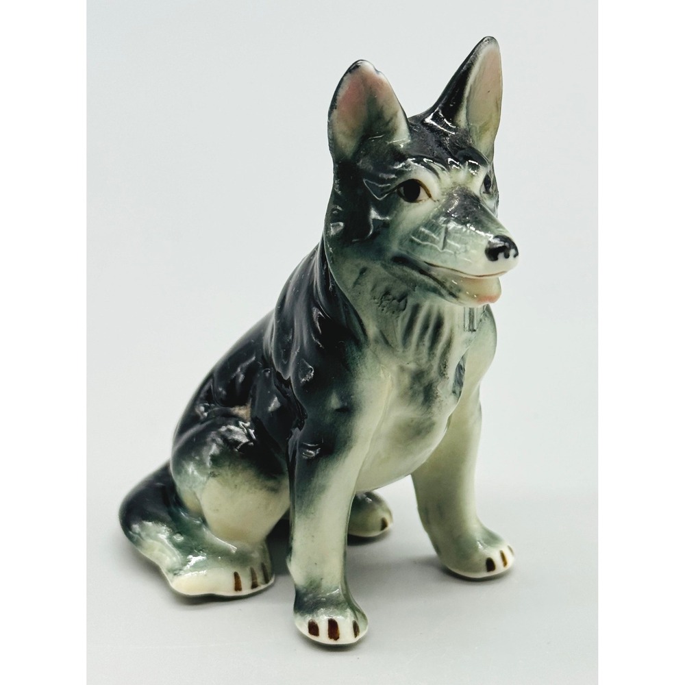 German Shepherd Figurine Black Grey Ceramic Dog Japan 3.5 inch READ